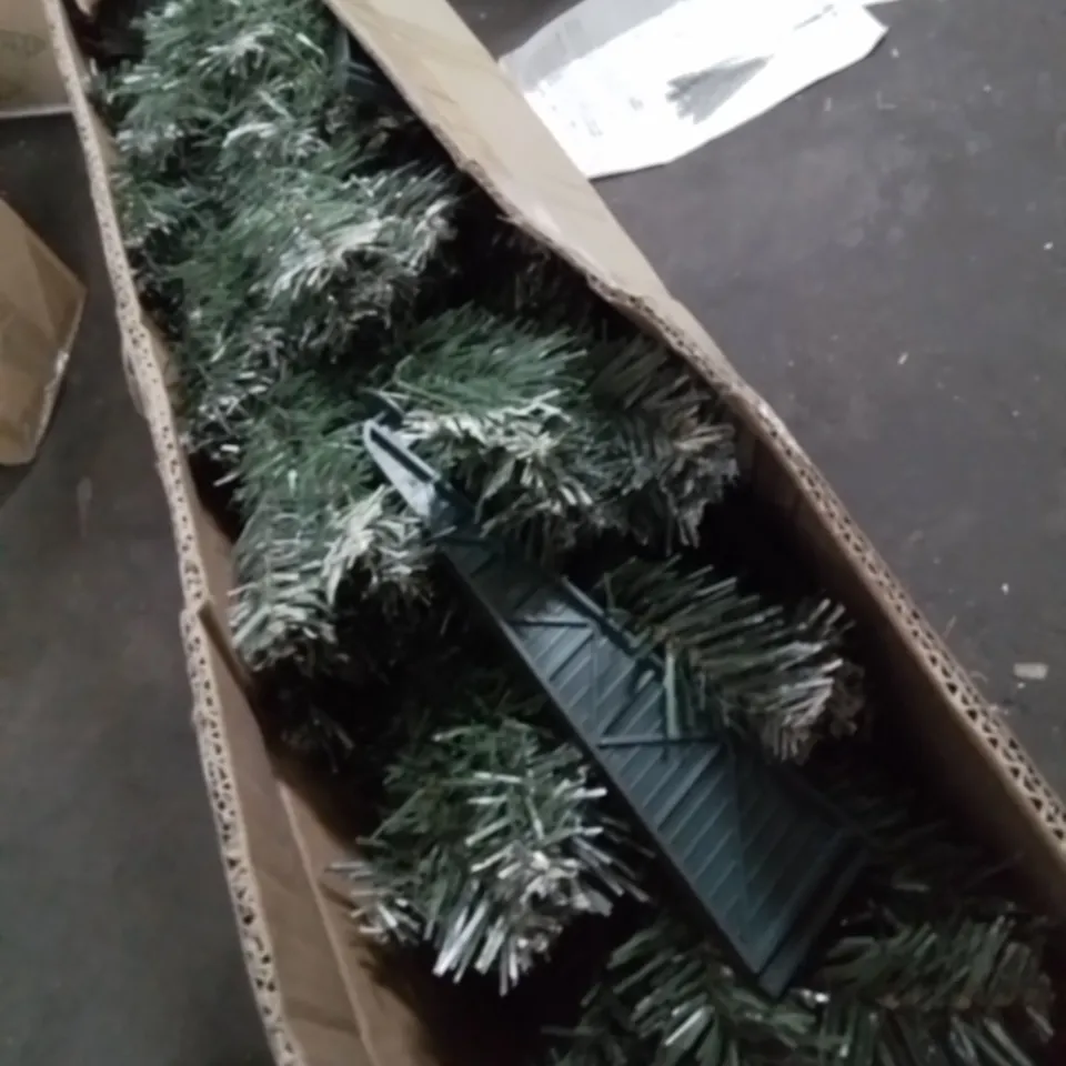 BOXED 180cm DELUXE FROSTED WRAPPED TREE