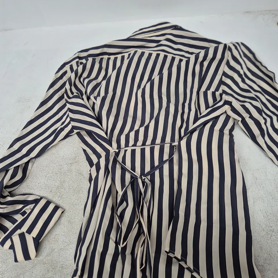 F&F STRIPED SHIRT – NAVY & CREAM, UK 16