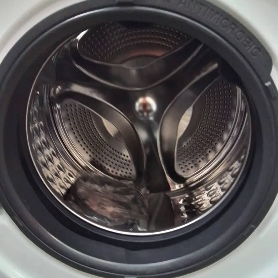 CHIQ FREESTANDING WASHING MACHINE IN WHITE - (CFL100-14586IM3X)