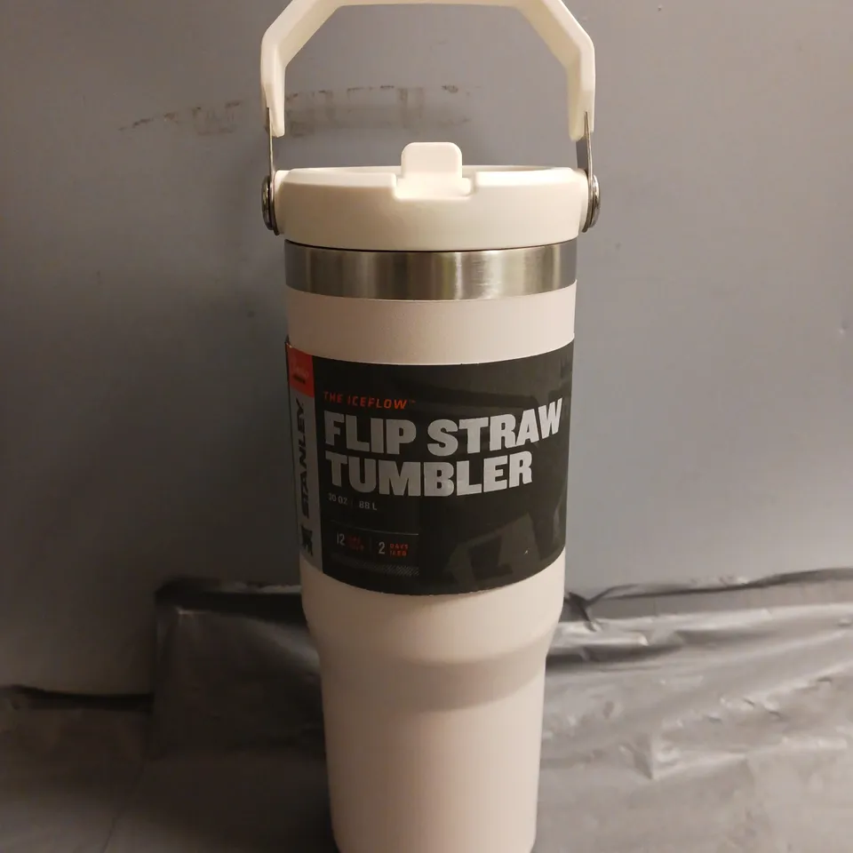 STANLEY FLIP STRAW TUMBLER IN LIGHT PINK