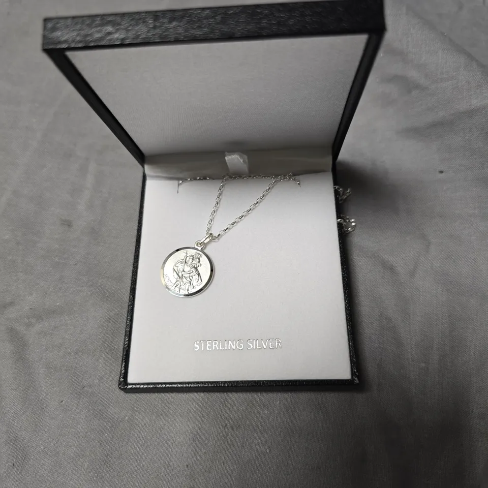 ALEXANDER CASTLE STERLING SILVER NECKLACE WITH PENDANT – BOXED