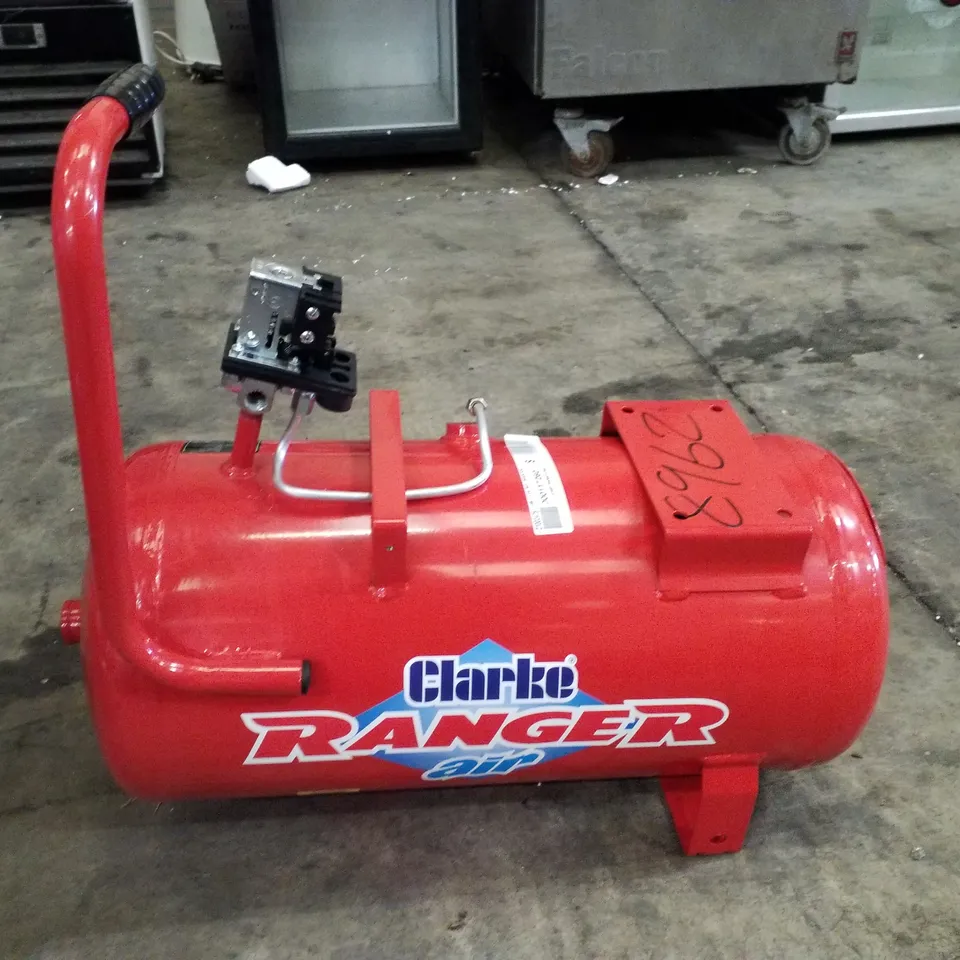 CLARKE RANGER 7/260 7.8CFM 24 LITRE 2HP AIR COMPRESSOR (230V)