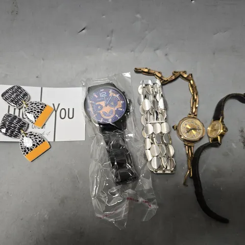 APPROXIMATELY 15 ASSORTED JEWELLERY ITEMS TO INCLUDE - WATCH , EARRINGS , BRACELET ETC