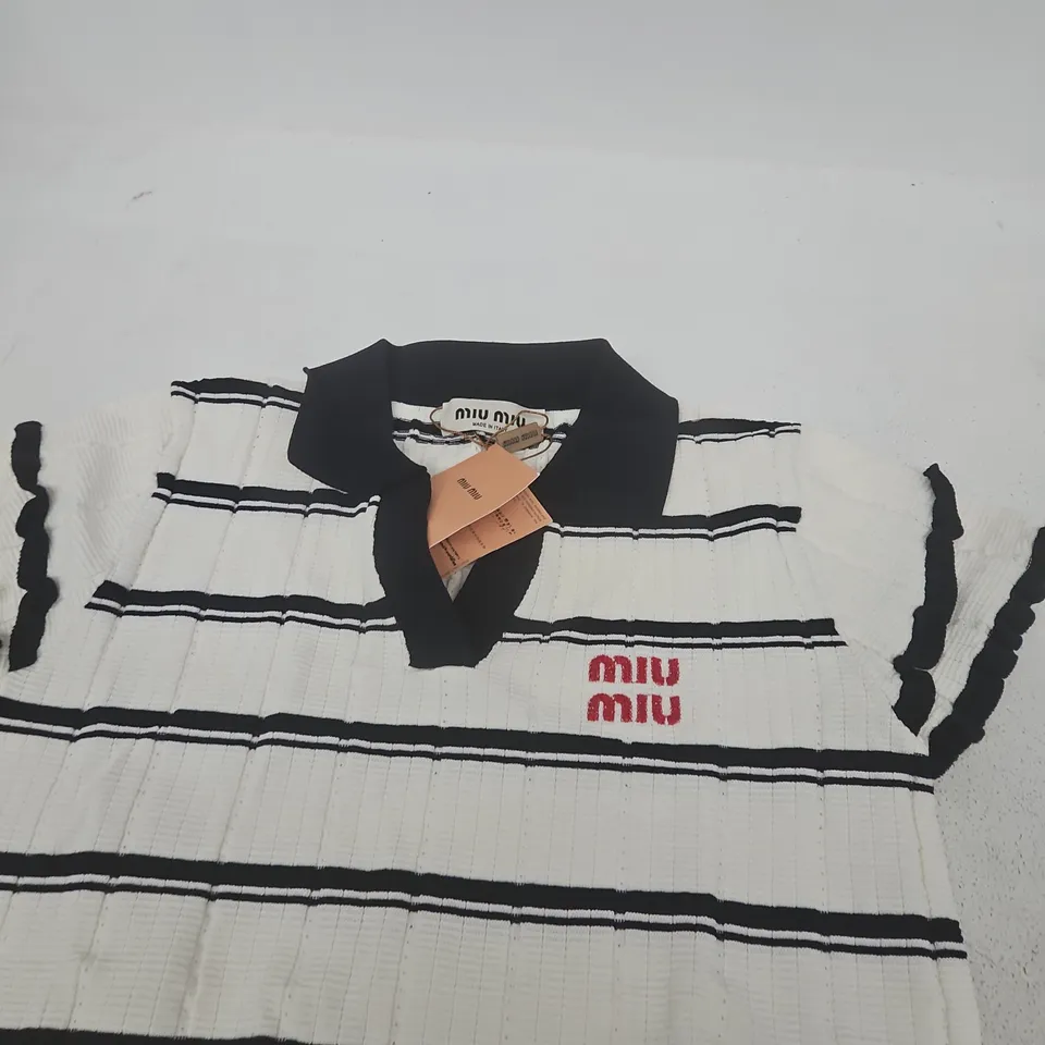 MIU MIU STRIPED KNIT TOP WITH BLACK COLLAR – SIZE UNSPECIFIED