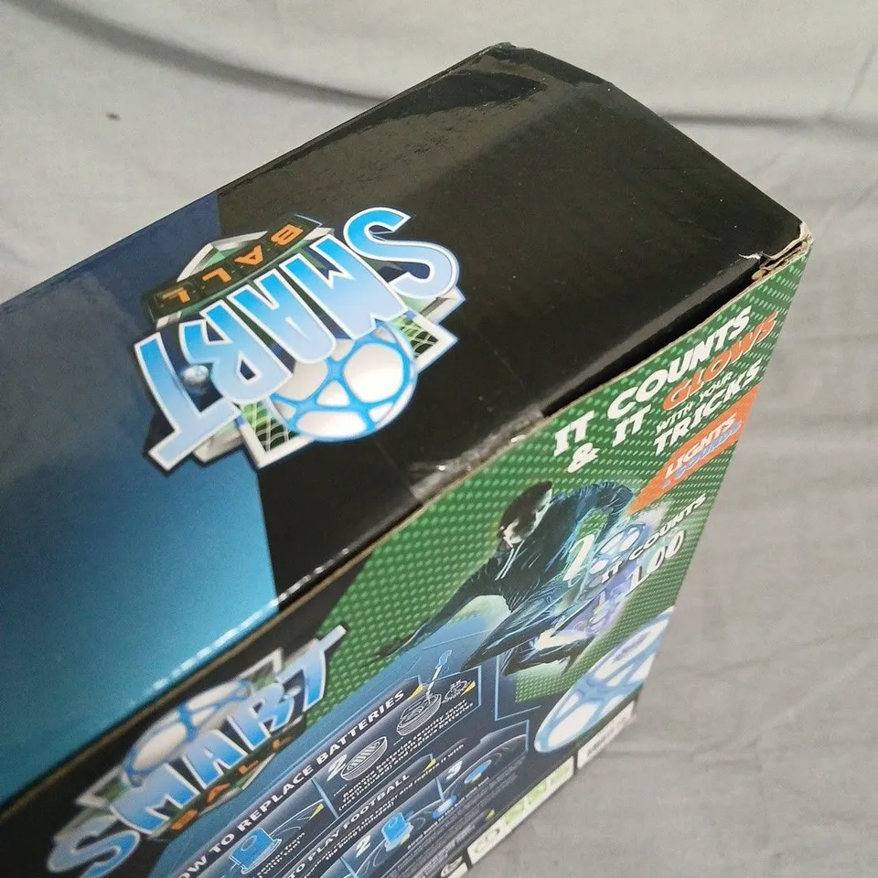 SMART BALL COUNTER BALL – FOOTBALL TOY WITH LIGHTS & GLOWS