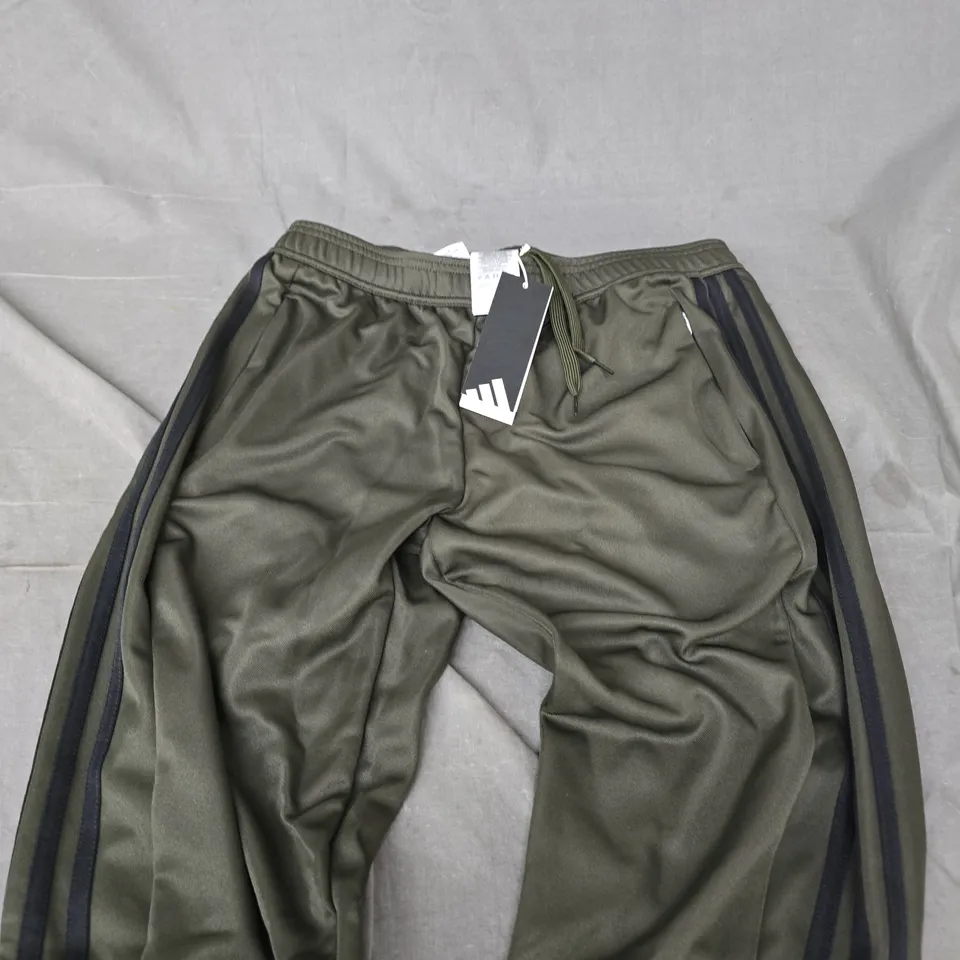 ADIDAS TRACK PANTS – MEN'S OLIVE GREEN WITH BLACK SIDE STRIPES, UK MEDIUM