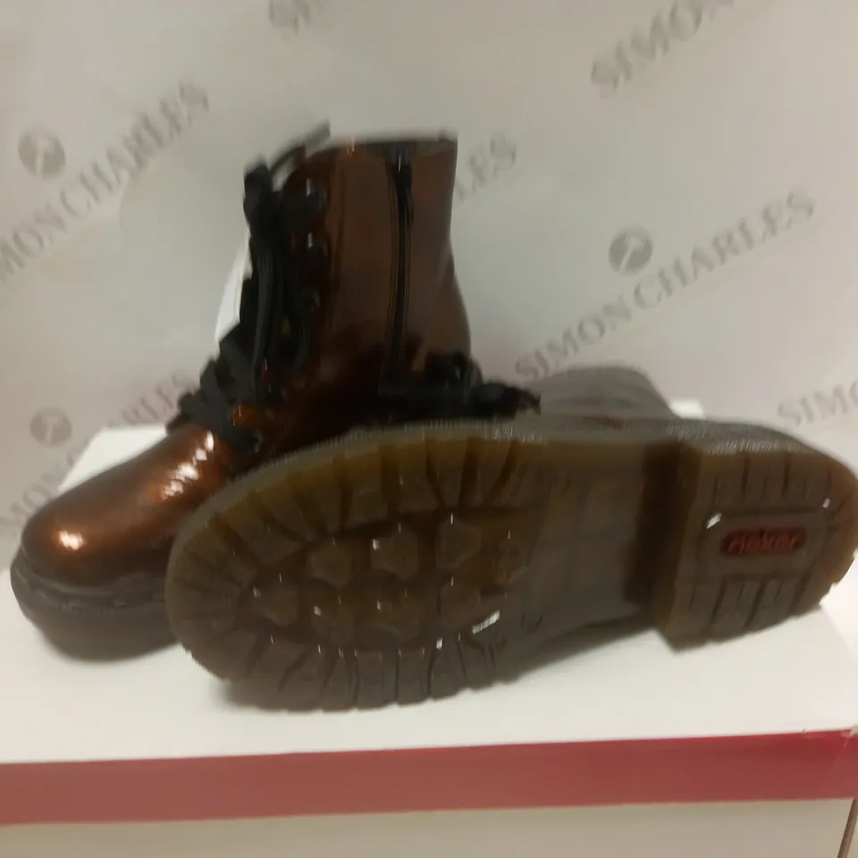 BOXED RIEKER LACE ANKLE BRONZE - SIZE 4 