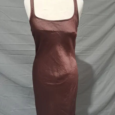 SAMSOE SUNNA DRESS IN BROWN STONE SIZE SMALL