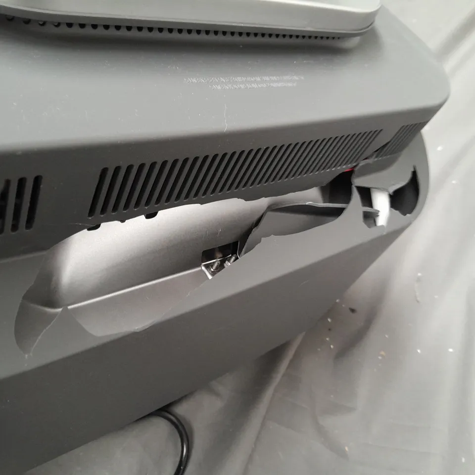 NINJA MULTIFUNCTION 14 IN 1 OVEN & AIR FRYER WITH BROWNIE TIN