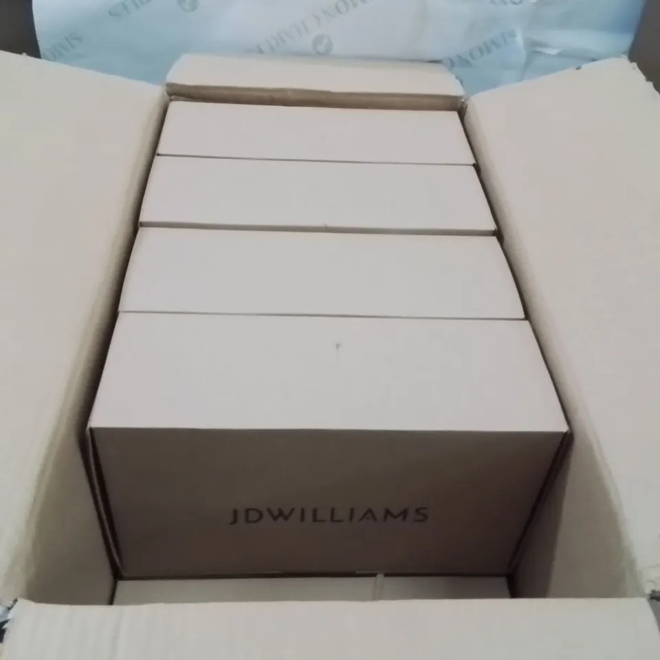 BOXED BRAND NEW APPROXIMATELY 10 JD WILLIAMS BLOCK HEEL FIT SNAKE PRINT SIZE 8EEE