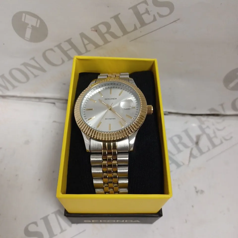 BOXED SEKONDA GENTS CLASSIC TWO TONE WATCH WITH STAINLESS STEEL BRACELET - JAPAN MOVEMENT - 5 ATM. 
