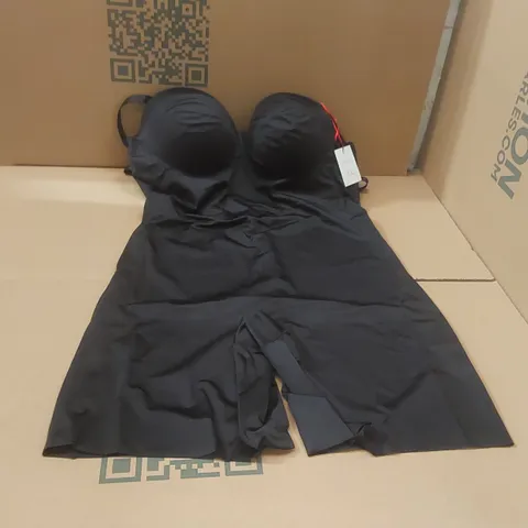 BOX CONTAINING APPROXIMATELY 7x BRAND NEW MAGISCULPT BLACK BODYSUITS - SIZE 38E