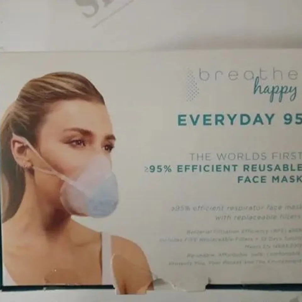 LARGE QUANTITY OF ASSORTED MEDICAL FACE MASKS [APPROX 400]