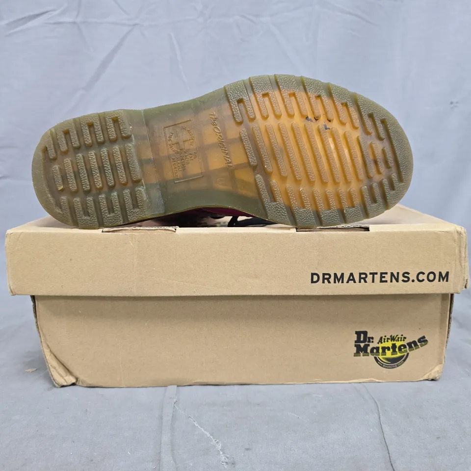 BOXED PAIR OF DR MARTENS ANKLE BOOTS IN PINK SIZE UK 5