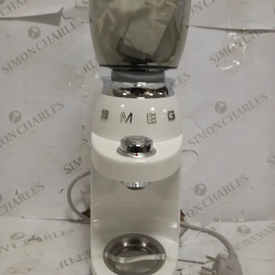SMEG CGF01WHEU ELECTRIC COFFEE GRINDER