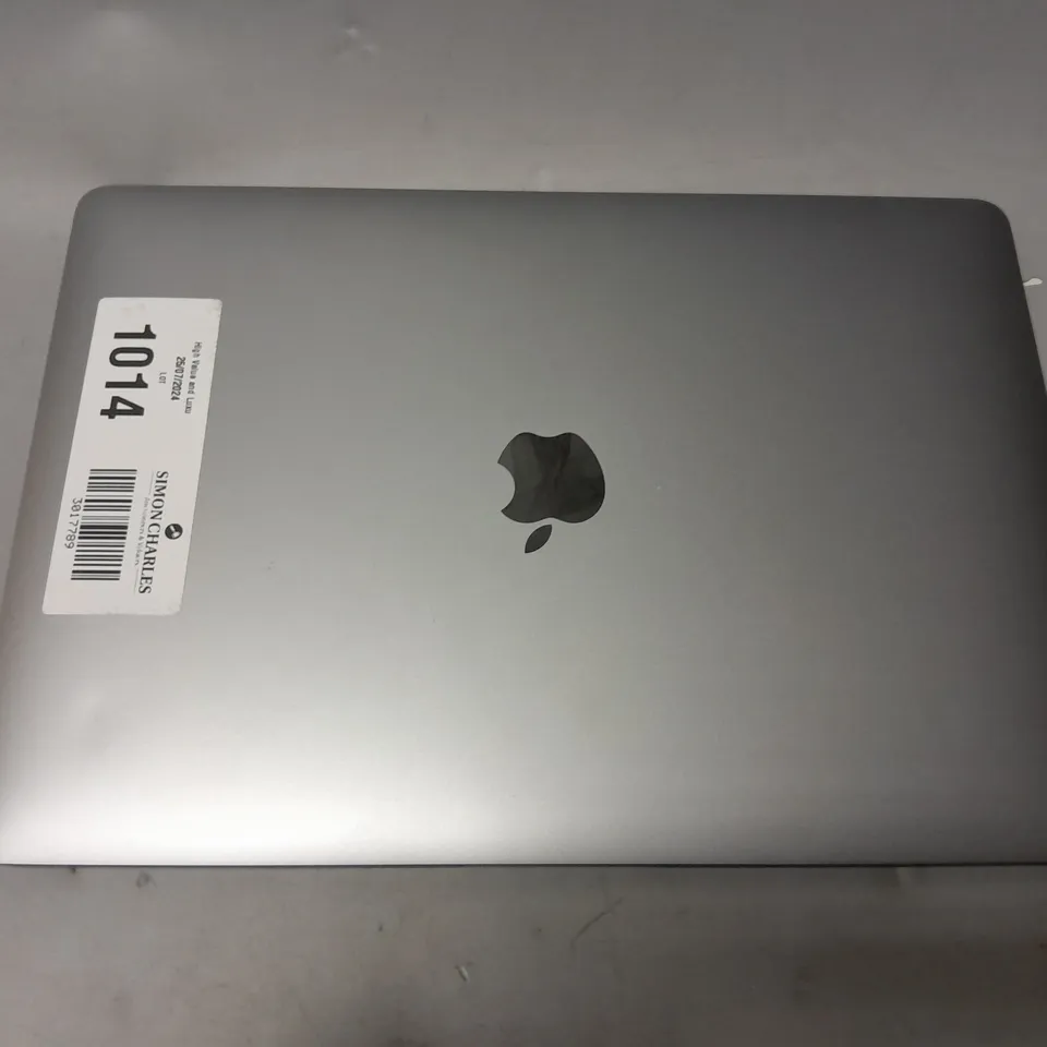 APPLE MACBOOK AIR - A2337 