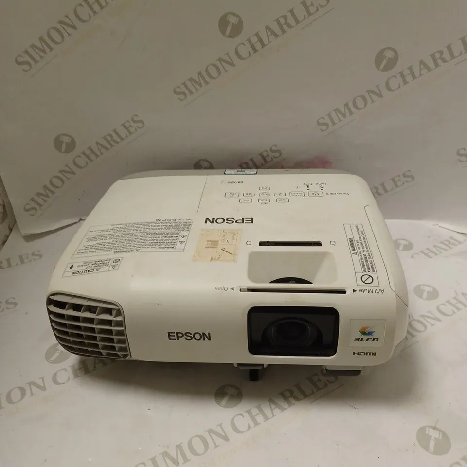 EPSON EBX20 PROJECTOR 