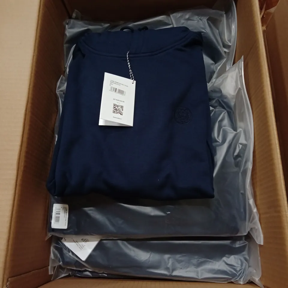 BOX OF APPROXIMATELY 10X BRAND NEW BRASS MONKEY MENS HOODY - BMAW24UNH01 - CORAL // SIZE: M