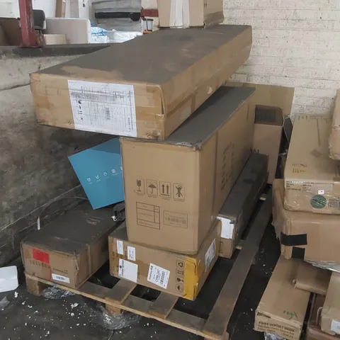PALLET CONTAINING FURNITURE PARTS AND OTHER ASSORTED ITEMS 