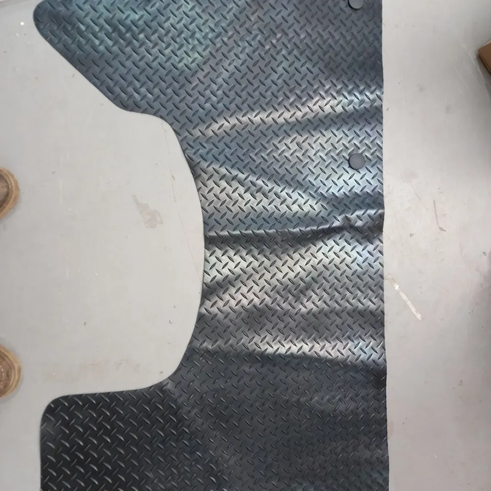CAR MAT FOR MERCEDES SPRINTER / COLLECTION ONLY 