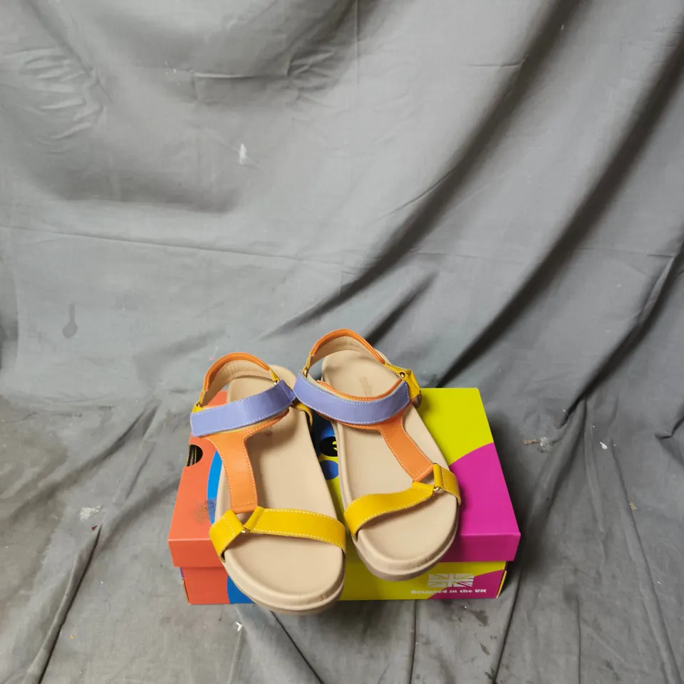 ADESSO AFRA LEATHER SANDAL UK 6