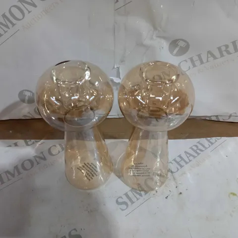 PAIR OF UNBRANDED GLASS DINING TABLE CANDLE HOLDERS