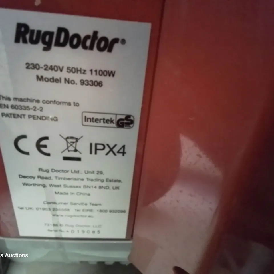 BOXED RUG DOCTOR PORTABLE SPOT CLEANER