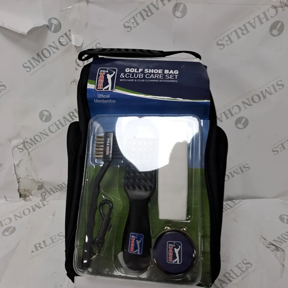 PGA TOUR SHOE WITH CLUB CLEA