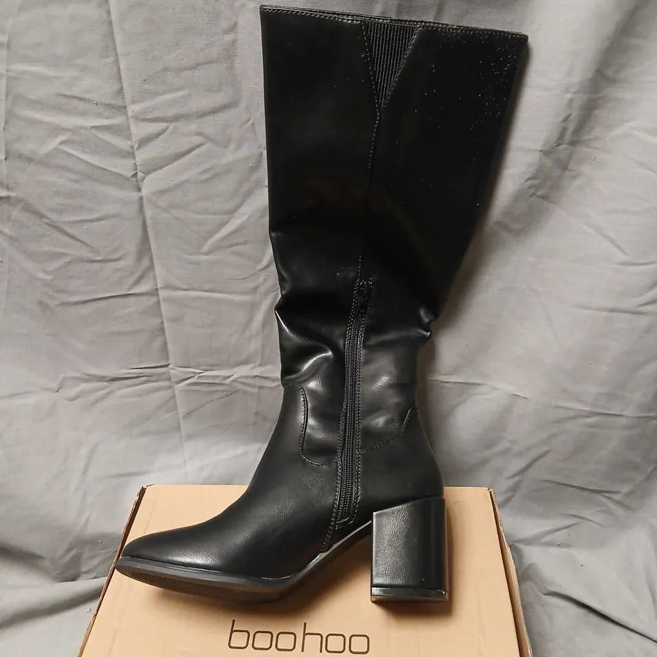 BOOHOO BLACK KNEE-HIGH PULL-ON BOOTS, BLOCK HEEL, UK 5