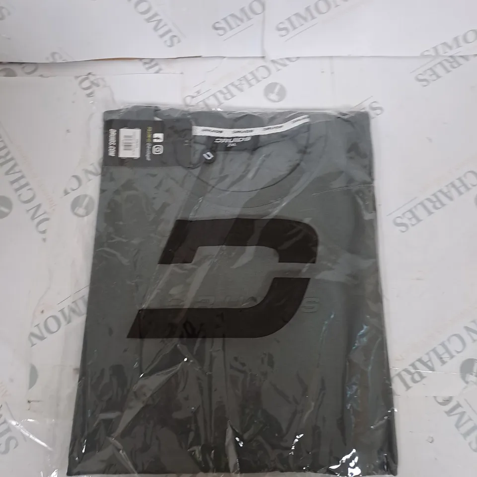 BAGGED DRUIDS SPACED LOGO T-SHIRT SIZE 2XL