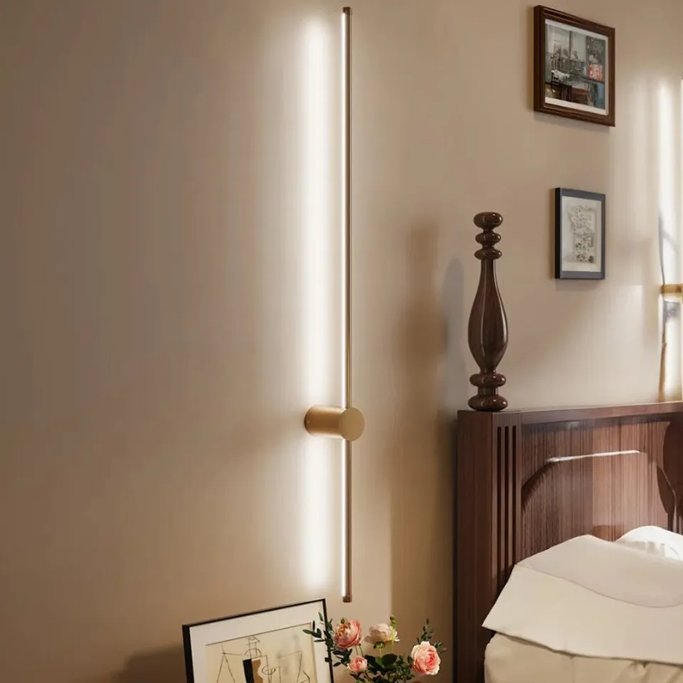 BOXED 100CM WIDE ROTATABLE ALUMINIUM LED WALL SCONCE GOLDEN LIGHT - GOLD