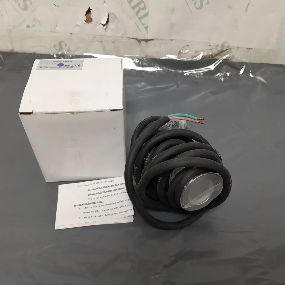 APPROXIMATELY 30 EMCOLIGHT GROUNDLIGHT 4 RADIAL LED GL018