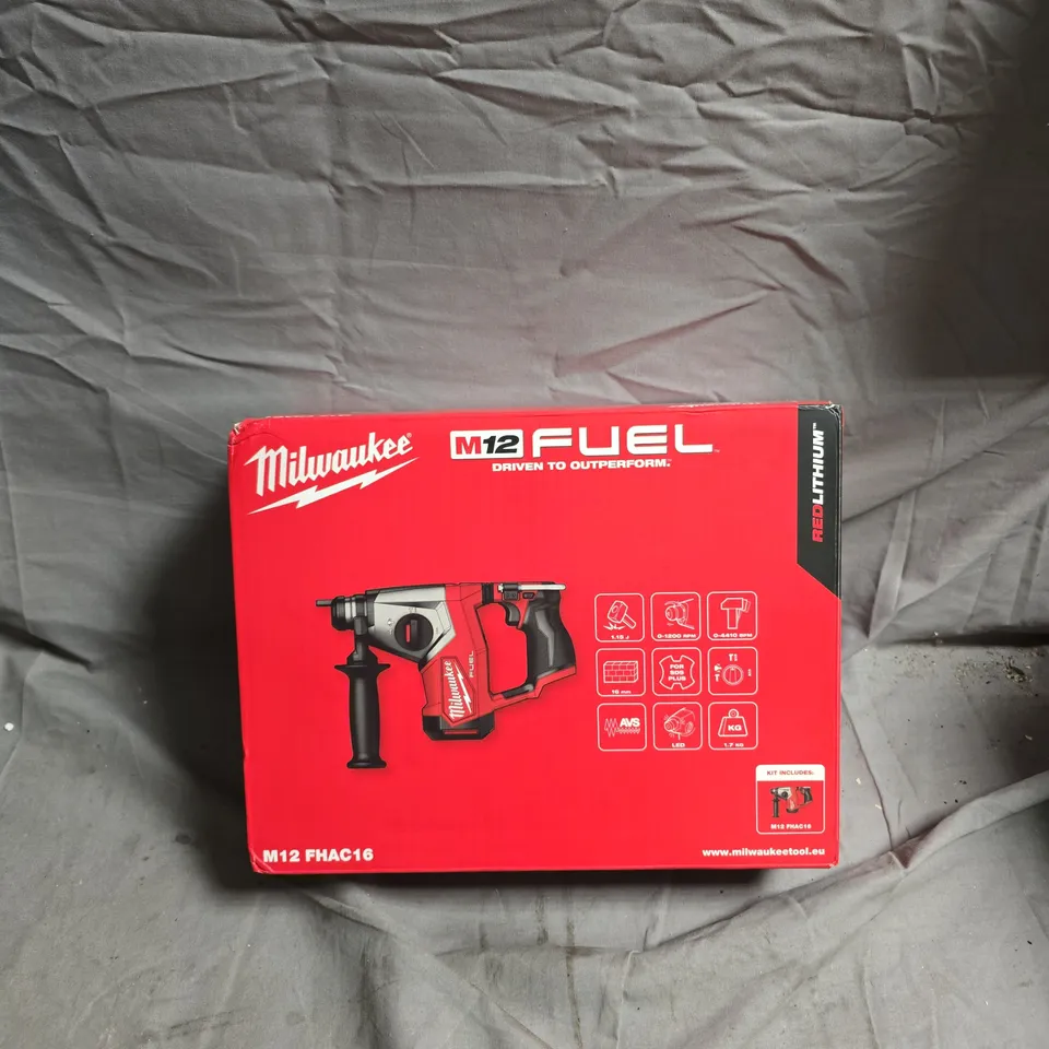 MILWAUKEE M12 FUEL CORDLESS HAMMER DRILL KIT – M12 FHAC16 (RED/GREY) – BOXED