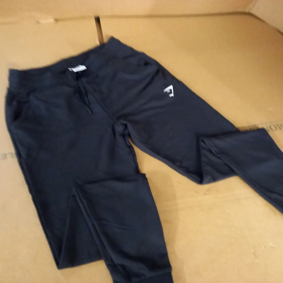GYMSHARK BLACK JOGGERS - S