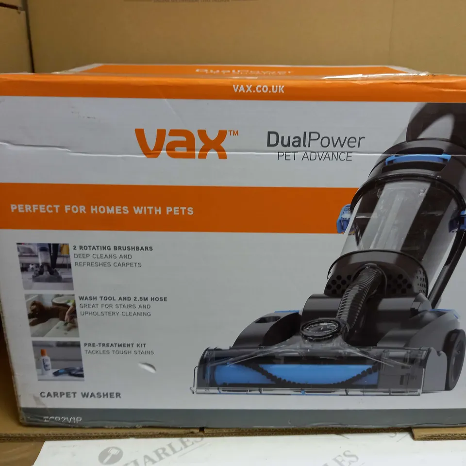 VAX DUAL POWER PET ADVANCE CARPET CLEANER