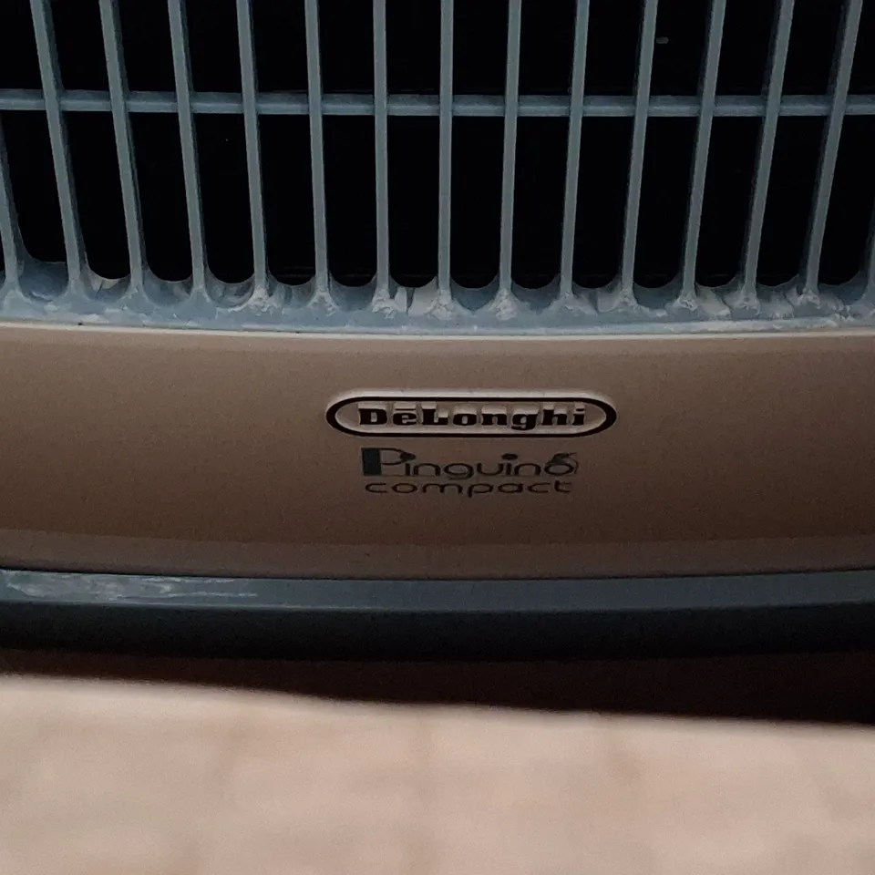 BOXED DELONGHI COMPACT ELECTRIC HEATER