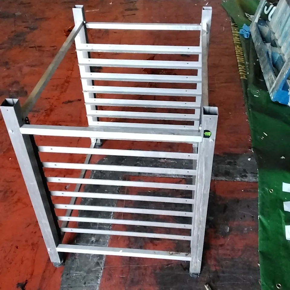 STAINLESS STEEL OVEN STAND