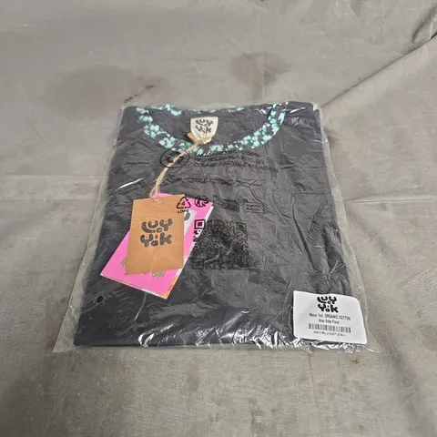 BAGGED LUCY & YAK MAYA TEE IN BLACK/BLUE DITSY FLORAL SIZE L