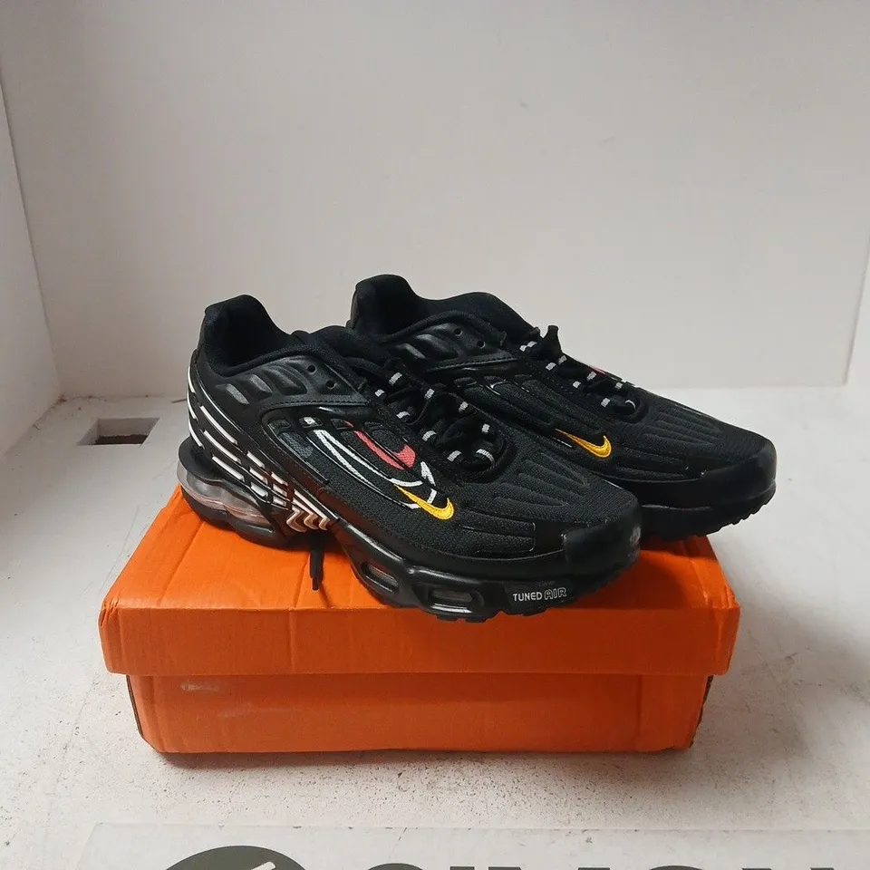 NIKE TUNED AIR MAX PLUS UK 5.5
