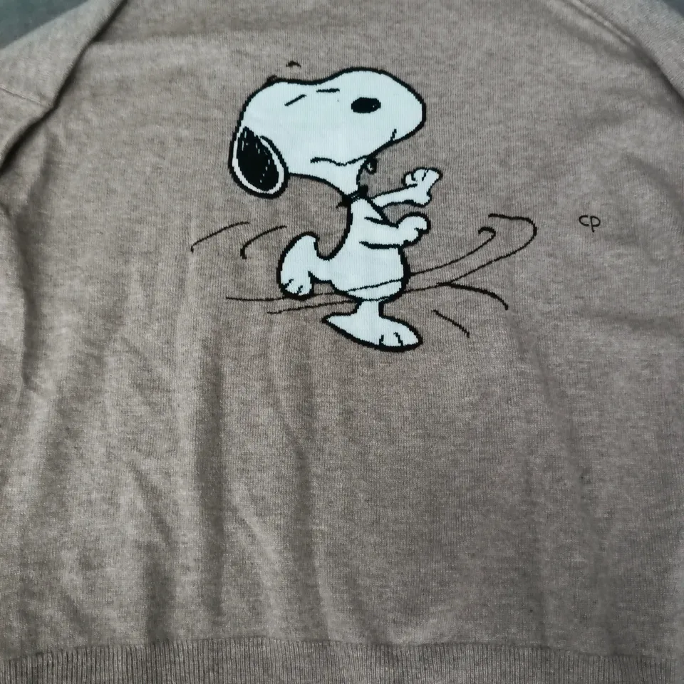 CHINTI & PARKER MEETS PEANUTS DANCING SNOOPY SWEATER IN BEIGE SIZE MEDIUM
