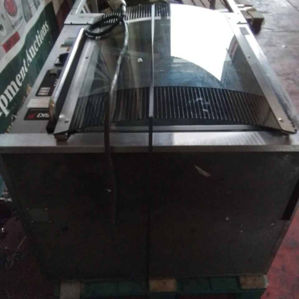 BKI COMMERCIAL SINGLE ROTISSERIE OVEN