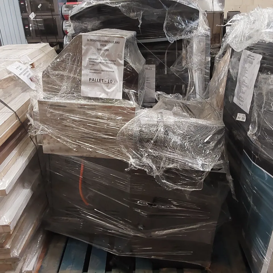 PALLET CONTAINING 2x DESIGNER BARBECUE AND OVEN 