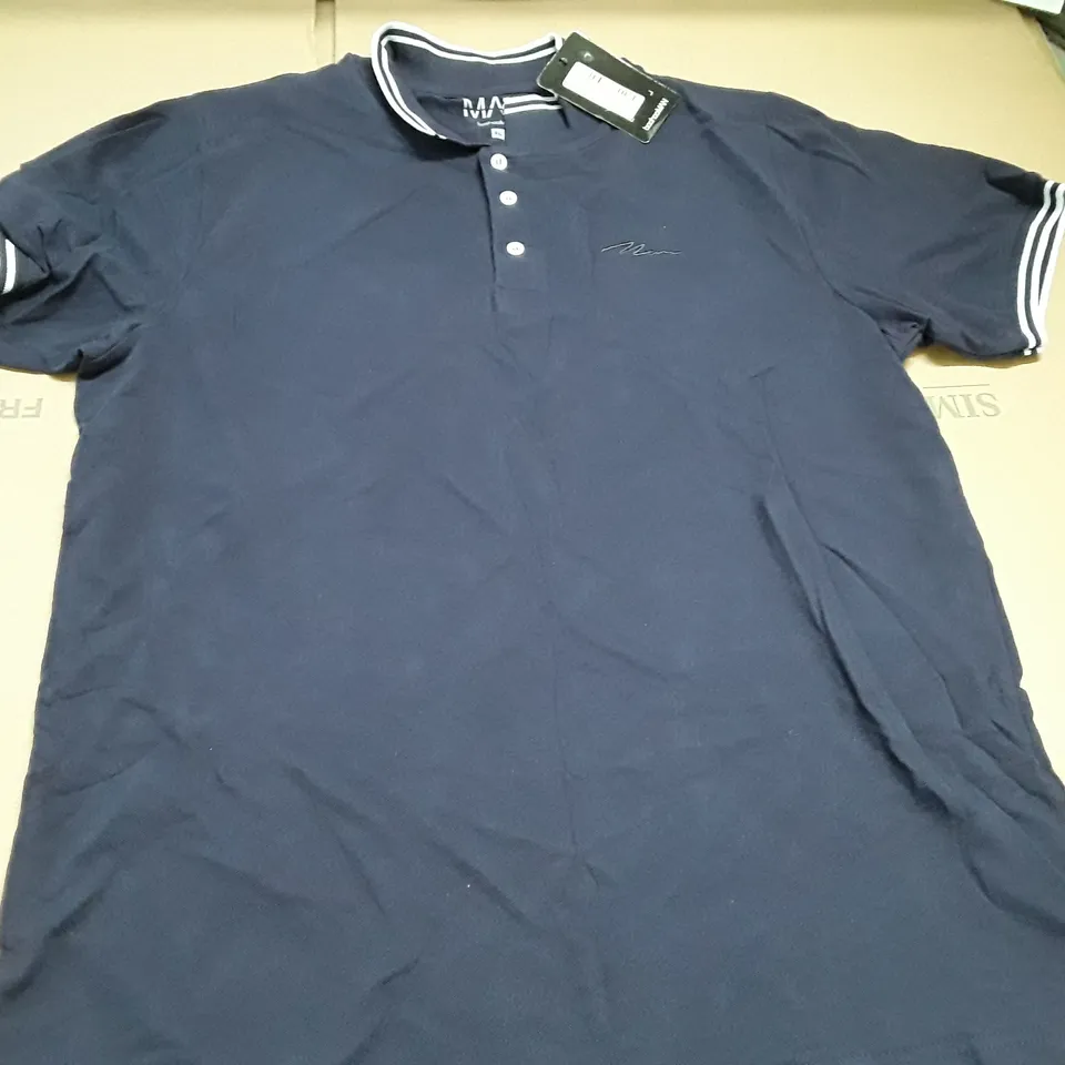 BOOHOO MAN SIGNATURE POLO SHIRT IN BLUE - XL