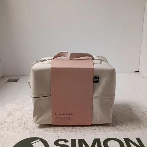 M&S DREAMS IN TRANSIT