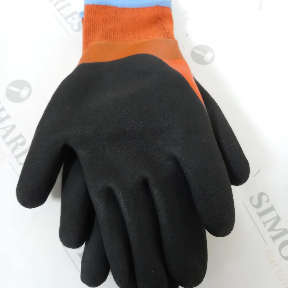 ULTIMATE INDUSTRIAL AQUATEK THERMO INSULATED GRIP GLOVES - L/9