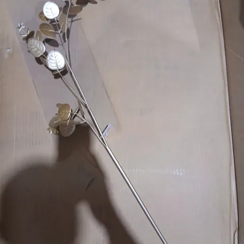 APPROXIMATELY 12 GISELA GRAHAM LONDON GOLD-TONE DECORATIVE METAL STEM WITH CIRCULAR LEAF ACCENTS