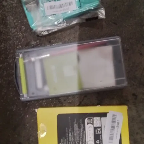 PALLET TO CONTAIN A LARGE QUANTITY OF PHONE CASES AND SCREEN PROTECTORS
