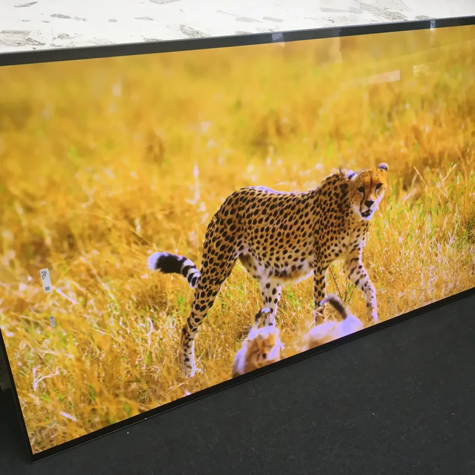 BOXED SAMSUNG QE65S95B 65 INCH 4K ULTRA HDR 1500 SMART OLED TV WITH MAINS LEAD, STAND AND REMOTE 