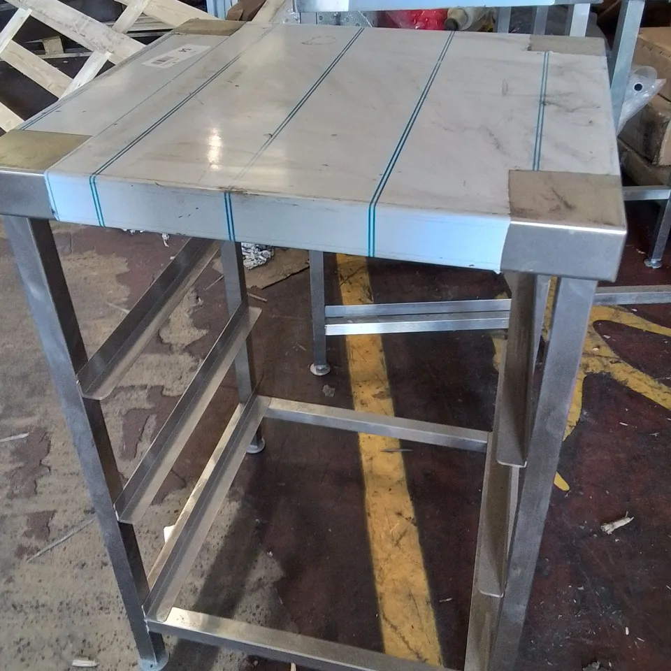 STAINLESS STEEL INDUSTRIAL CATERING WORKTOP/COUNTER