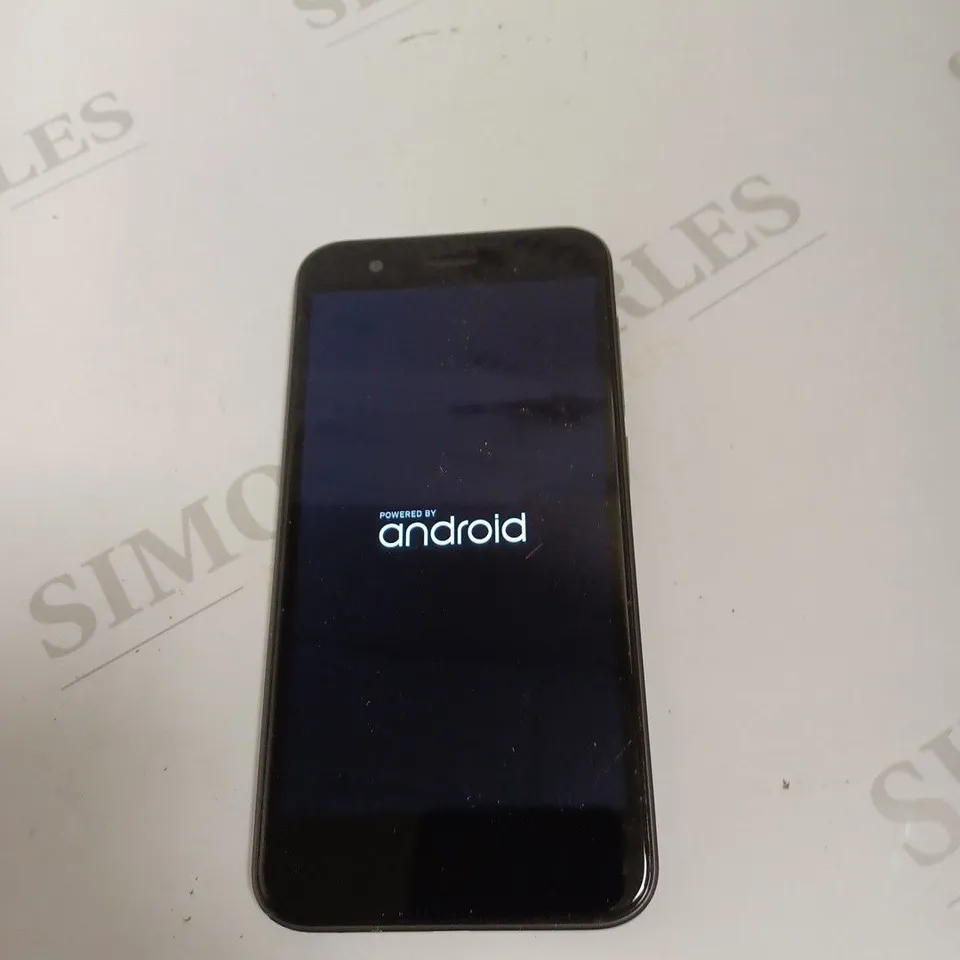VODAFONE SMART PHONE VFD 600